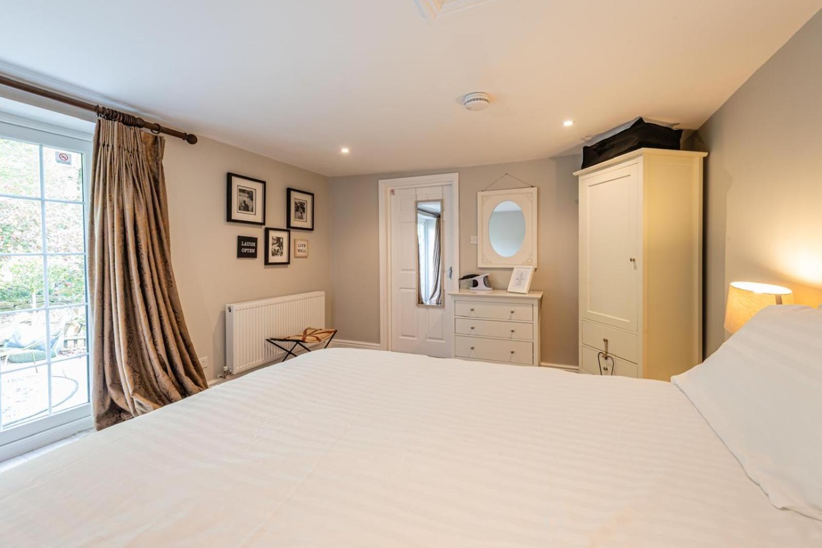 Quiet Self Contained Cottage Near Delamere Forest Cuddington  Buitenkant foto