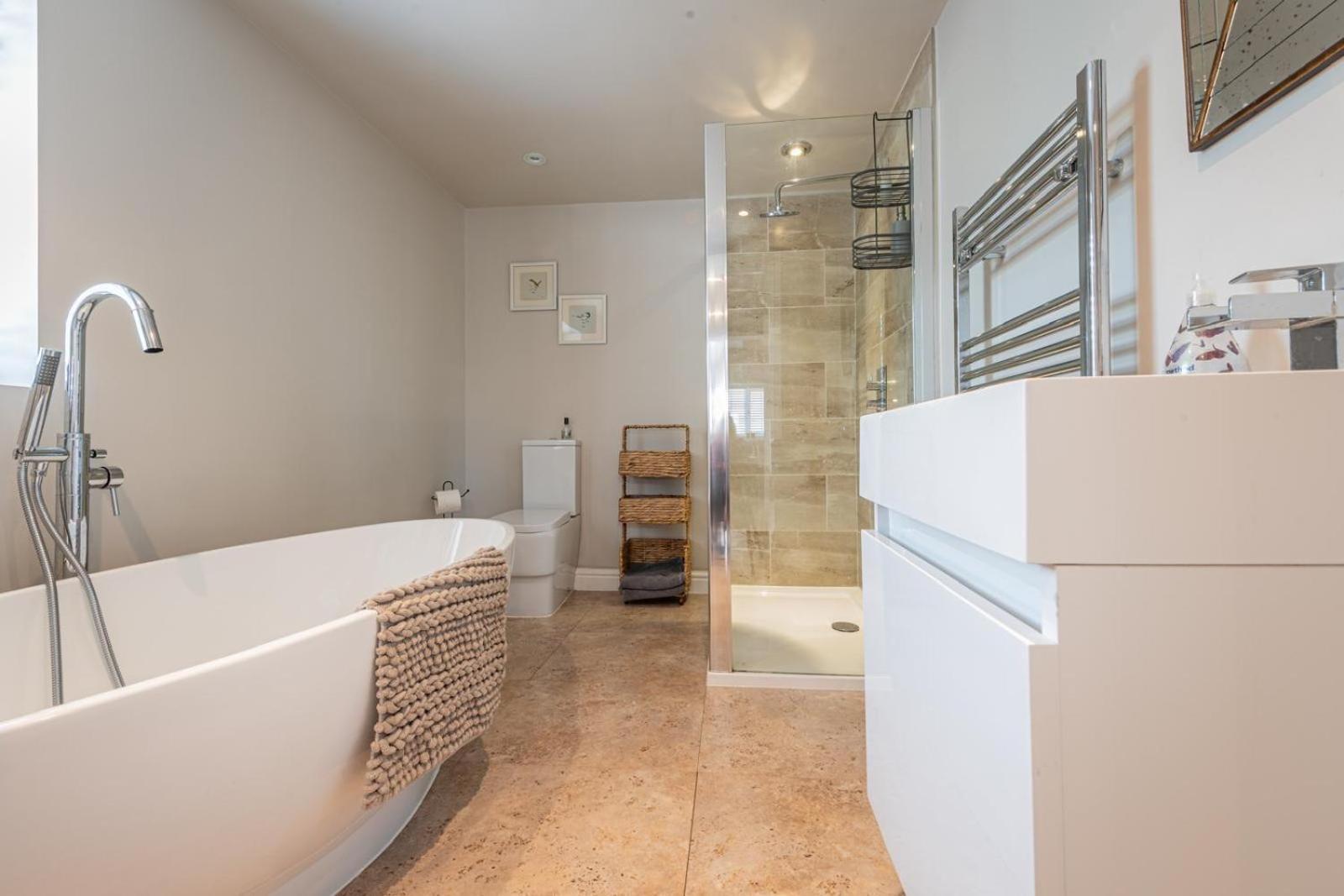 Quiet Self Contained Cottage Near Delamere Forest Cuddington  Buitenkant foto
